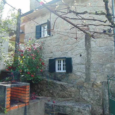 Casa De Granito Charmosa Holiday home