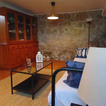 Casa De Granito Charmosa * Vieira do Minho