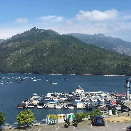 Casa De Granito Charmosa * Vieira do Minho