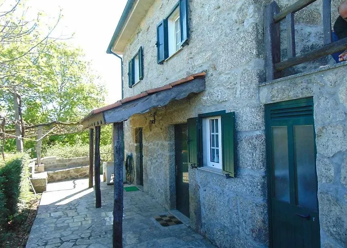 Casa De Granito Charmosa Ferienhaus